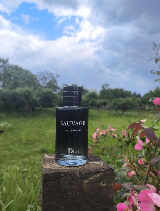 Парфюм Dior Savage EDP 100ml (Коледна Цена)