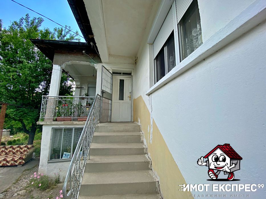 Продава се Къща в с. Златовръх, Област Пловдив - 77 кв.м за 662 €/кв.м - Снимка #9