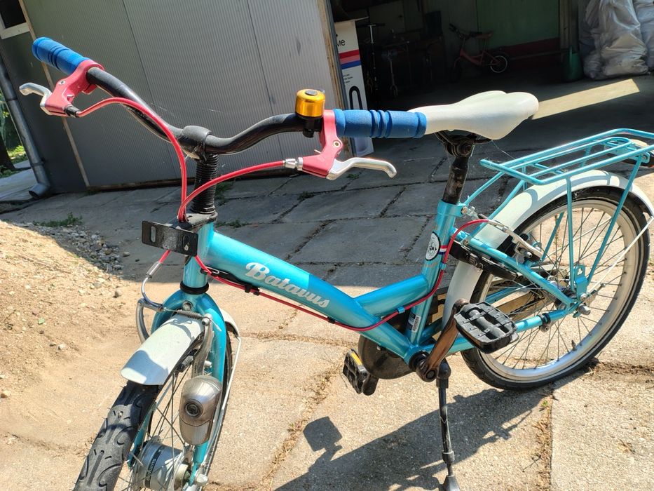 Bicicleta  18 inch pt fetite ...bicicleta de 20 de inc pt baieti