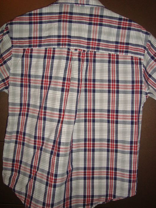 Четири маркови ризи за 8-9 год. момче