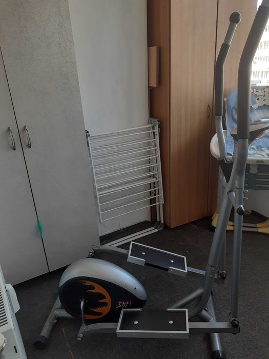 Bicicleta eliptica solida,Clapari  Munari,masura39 ,costum ski 42-44