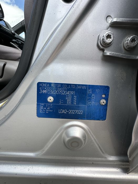 Vand honda civic hybrid