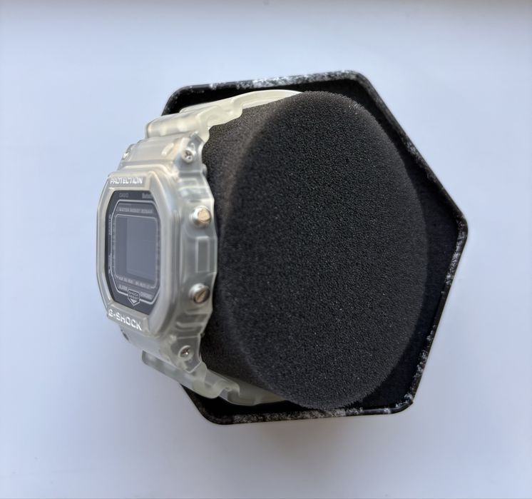 Ceas G-shock DW-B5600G-7ER