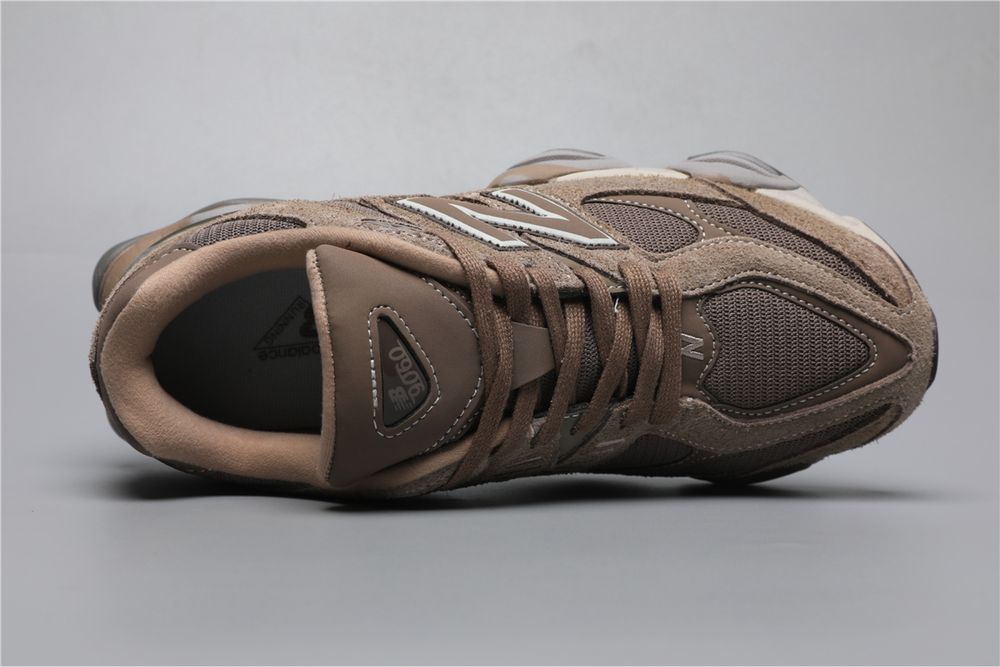 New Balance 9060 Mushroom U9060PB