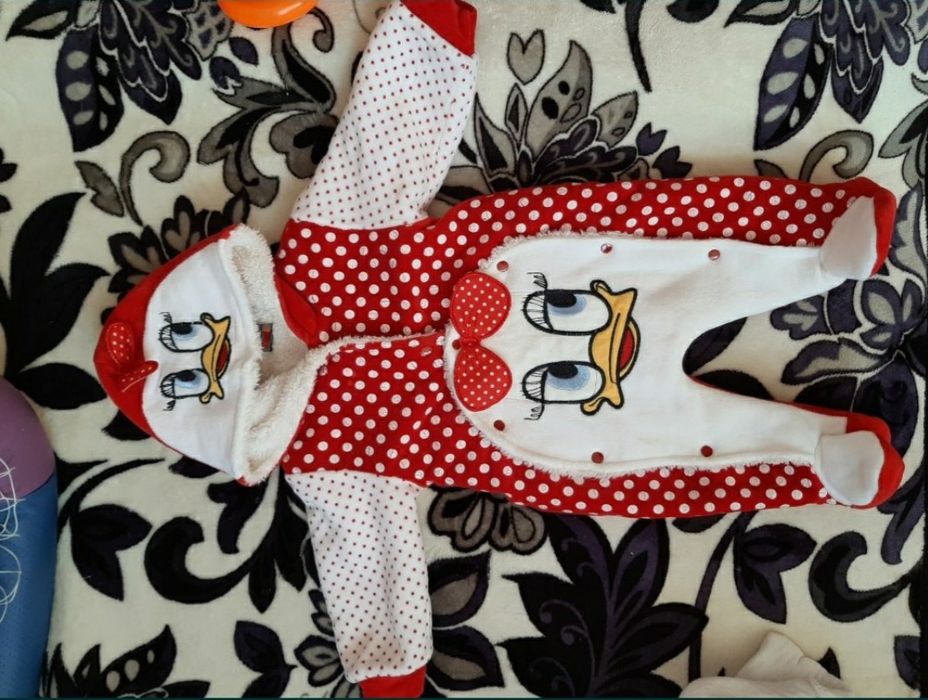 Продам комбинезон уточка