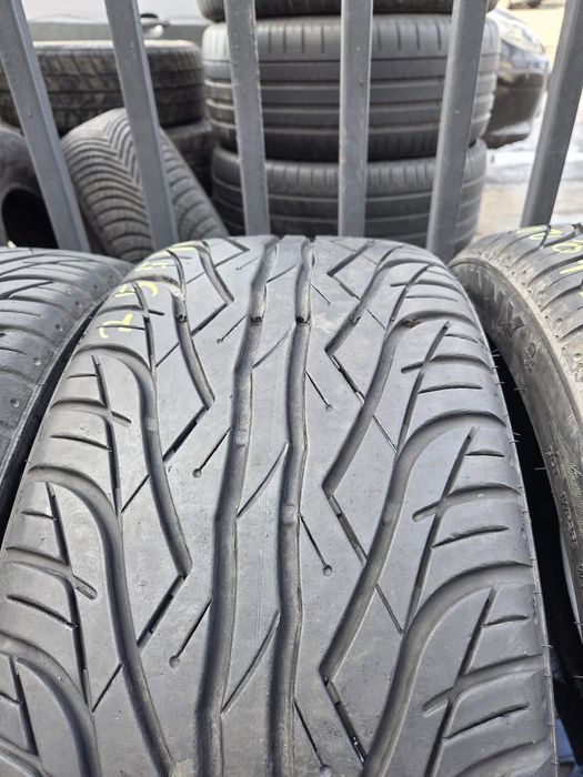 Anvelope vara 255 40 20