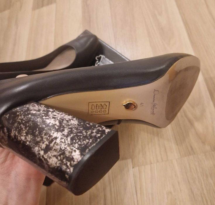 Елегантни обувки