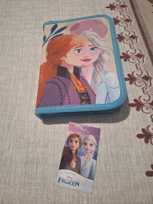 Penar școală nou cu etichetă