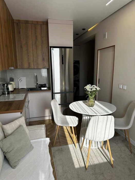 СРОЧНО! Сдам Уютную 2-х ком квартиру Метро Тинчлик  2/5/8. A3