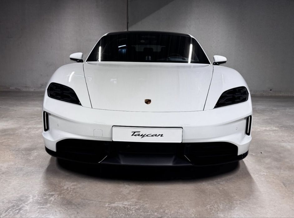 Porsche Taycan GTS