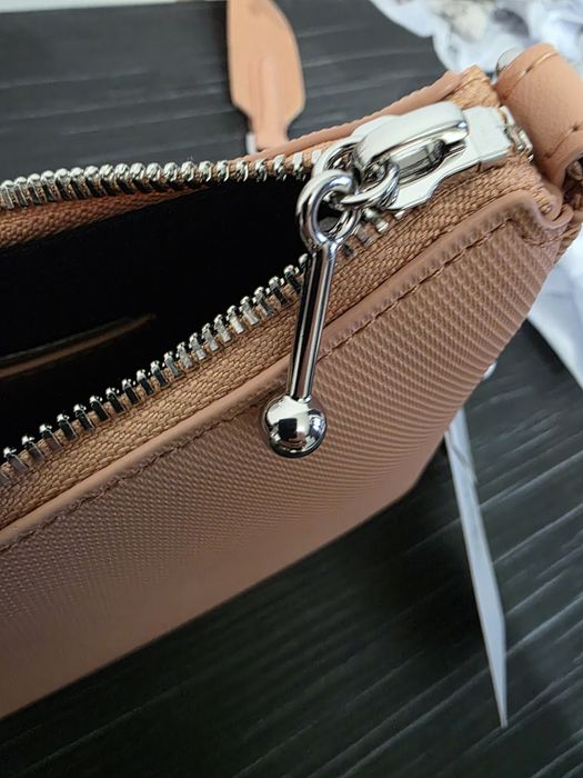 Geanta Lacoste Daily City Shoulder Bag