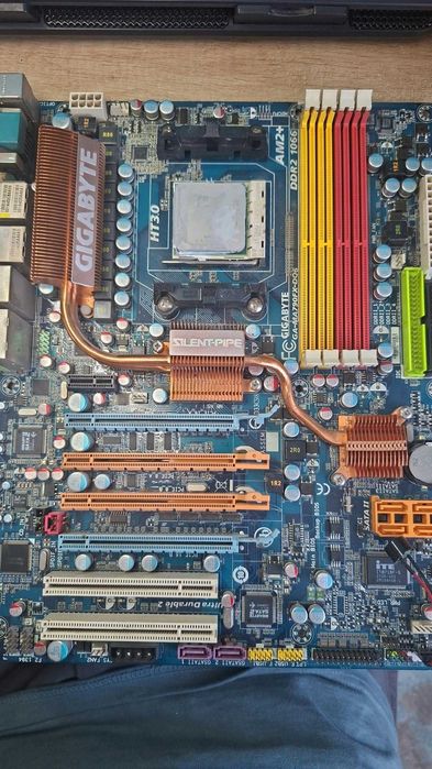 Kit retro Gigabyte GA-MA790FX-DQ6 + Athlon 7750BE