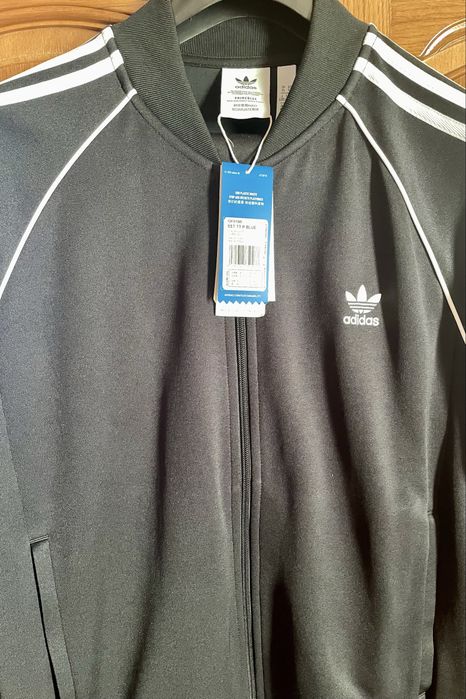 Trening Adidas originals gri si negru noi cu eticheta!!!