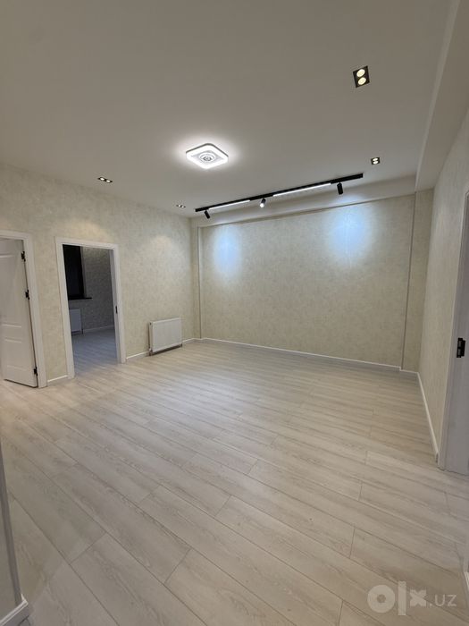 Квартира узимники Сергели 5 бекат новостройка
