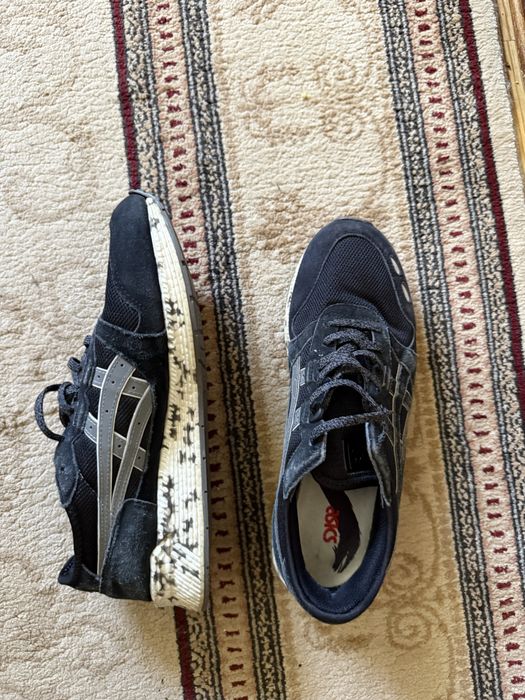 Adidasi Asics marime 43 negri