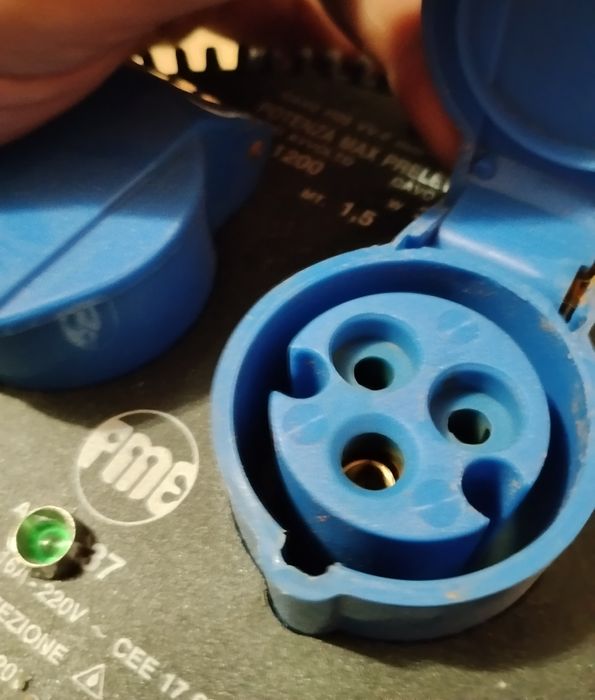 Преходник разклонител евро женско шуко мъжко