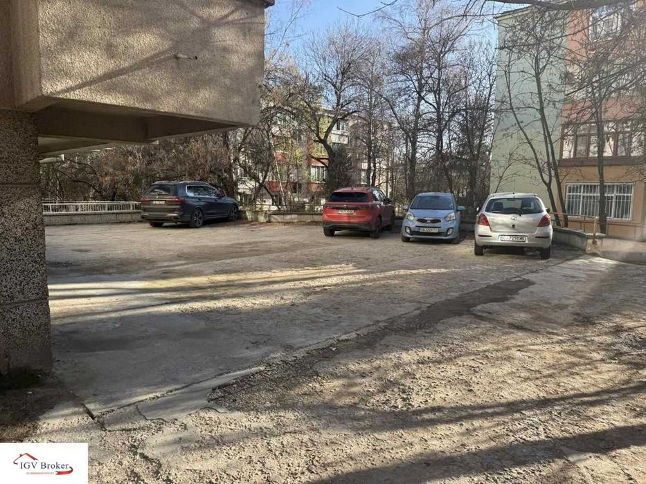 Дава се под наем Двустаен апартамент в София, Лозенец - 70 кв.м за 997.05 € - Снимка #15