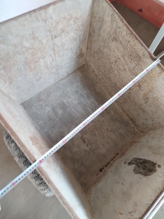 Тачка стройтельный