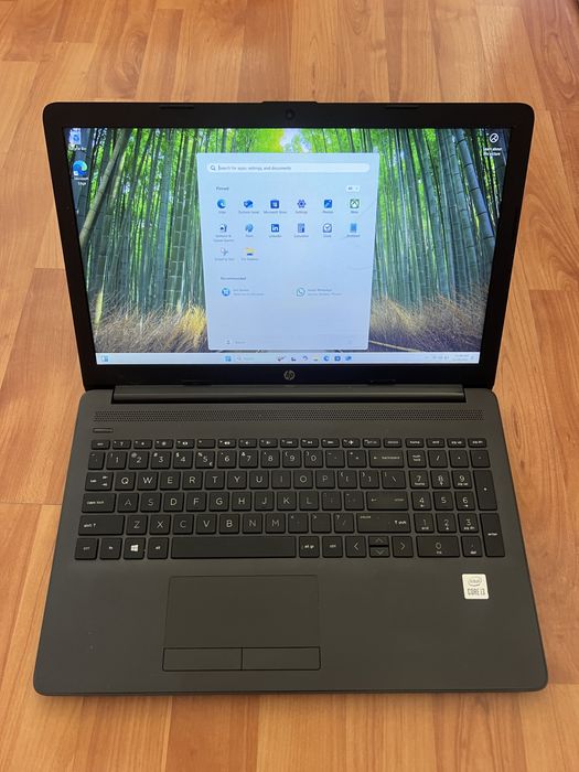 Vând Laptop HP 250  G7, 8GM RAM,  SSD 256GB, Windows 11