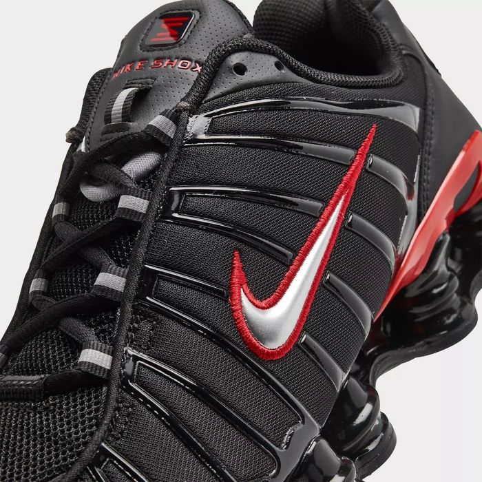 Nike Shox  Tl "BRED"