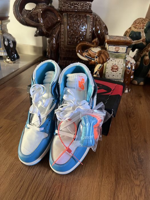 Adidasi Jordan 1 x Off White