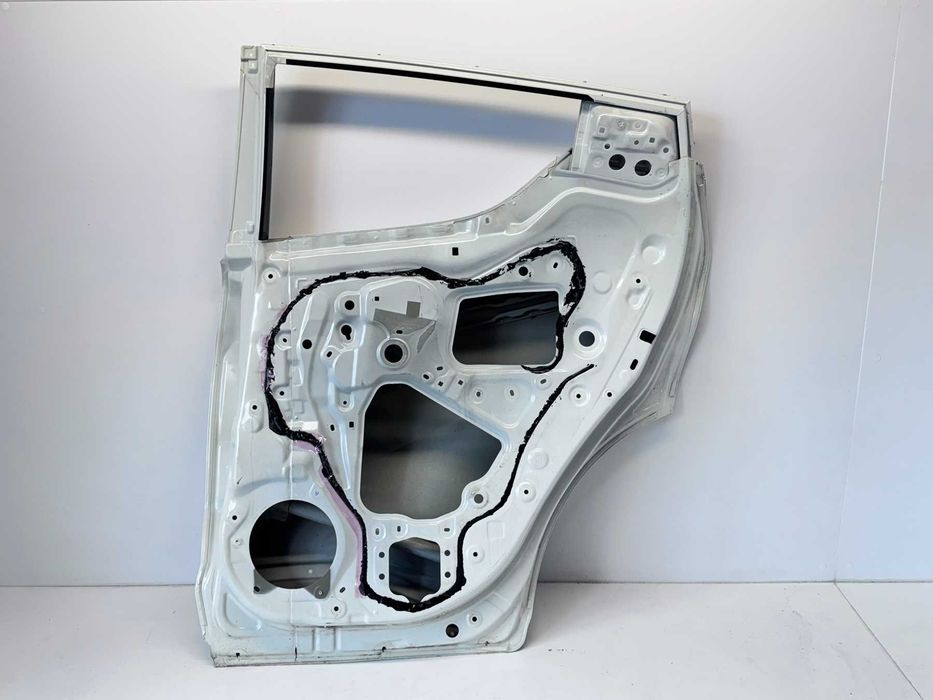 врата задна дясна Toyota CH-R 2016-2023 г. #1023V.