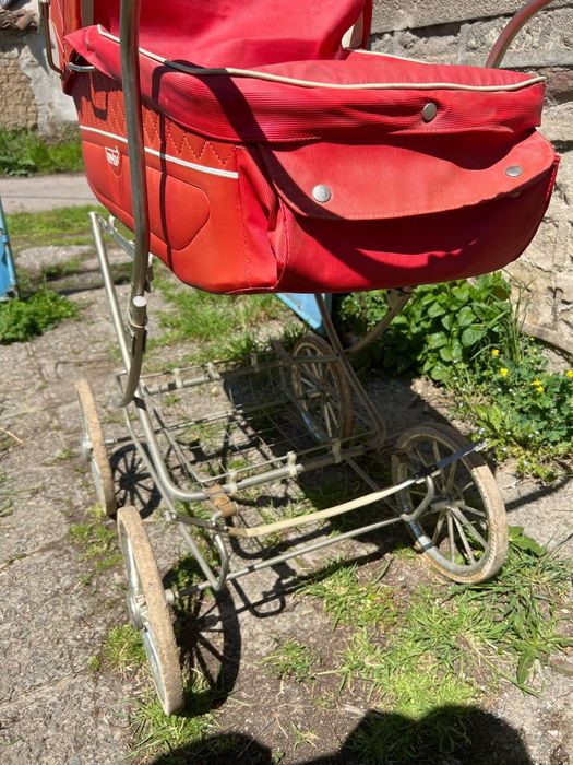 Ретро каляска СССР Бемби бебешка количка