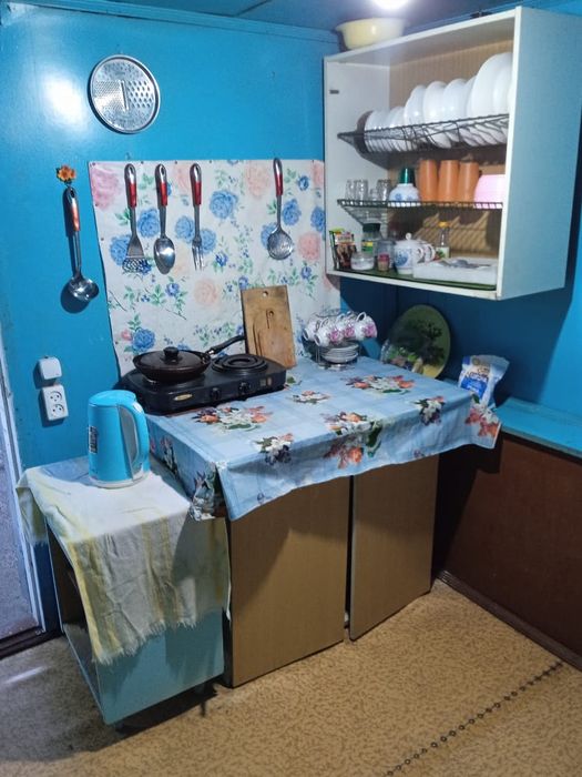 Участок с домиками на Бухтарме