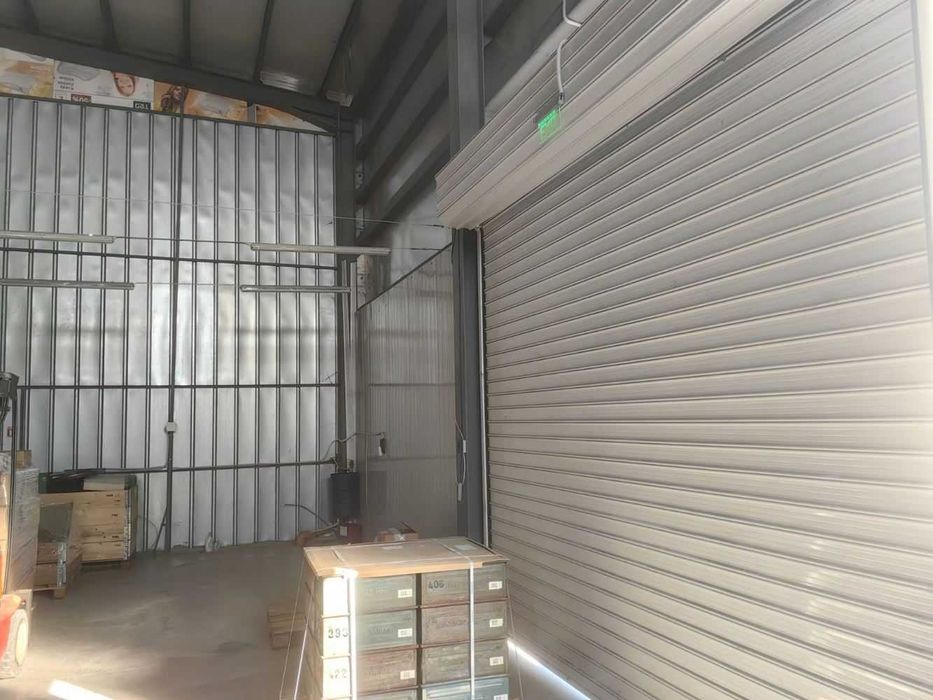 Дава се под наем Склад в Пловдив, Индустриална зона - Север - 200 кв.м за 1530 € - Снимка #4