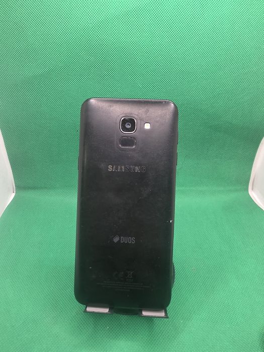 Samsung J6 2018 32/3GB•Fisurat •Amanet Lazar Crangasi •43507
