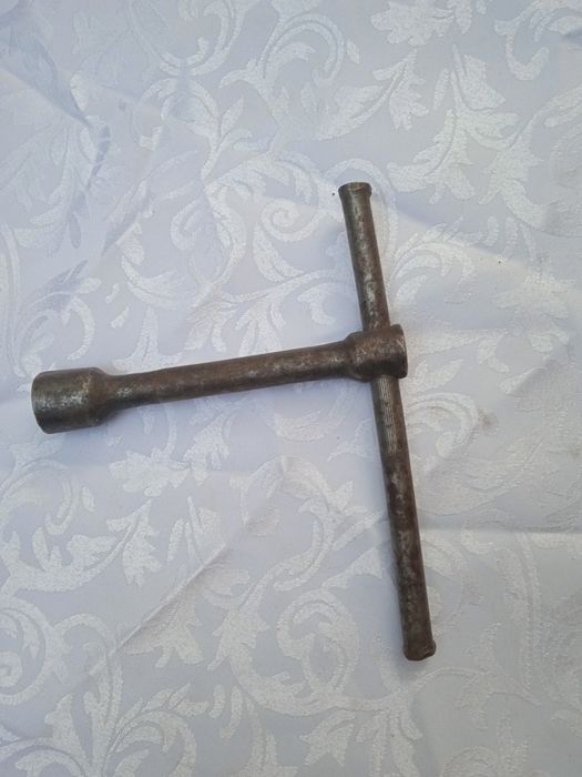 Балонный ключ ..