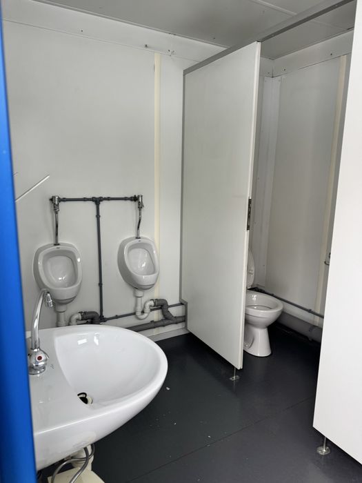 Санитарный контейнер. Туалет. Санузел.