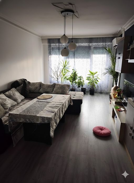 Тристаен Кючук Париж