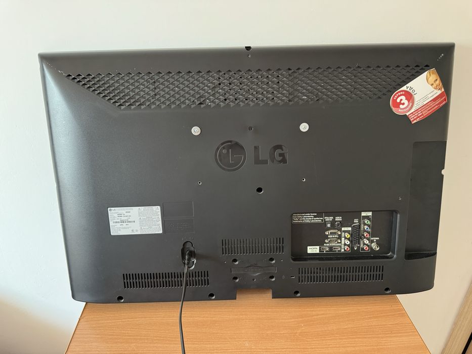 Телевизор LG 32CS560, 32” (81 см)