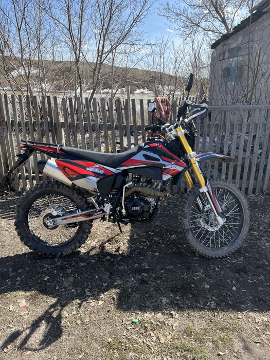 Мотоцикл эндуро