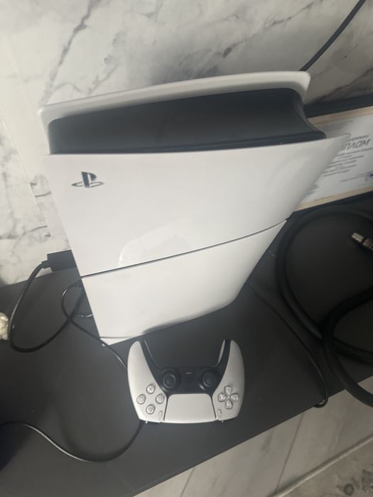 Продам ps5 slim  игры фифа 26 гта юфс5 спайдер