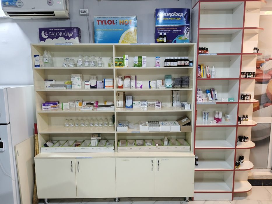 Прилавки витрины