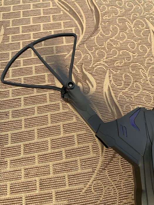 Drona Tekk Ghost, cu camera