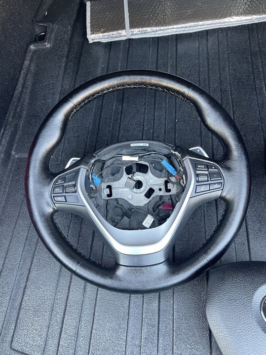 Волан за BMW F30 F31 F32 F20 и др с пера подгрев и вибрация