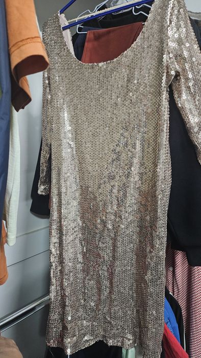 Продам вечерние платья