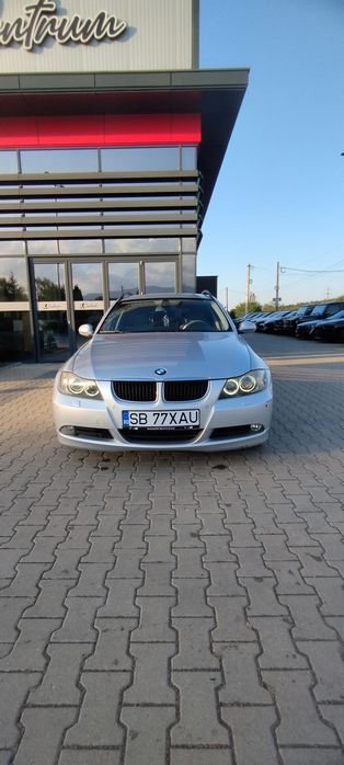 BMW 320d E91 M47 2007 Interior Rar