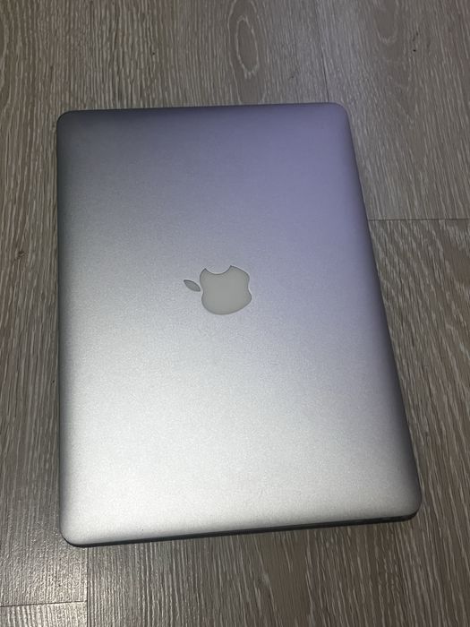 Продам macbook air