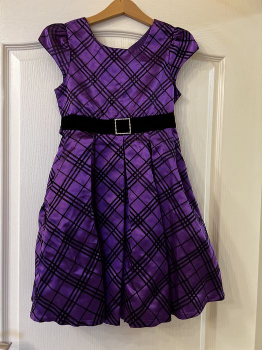 Дрехи за момиче 134, 122, 140 Рокли