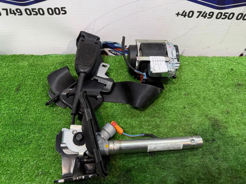 CENTURA SIGURANTA FATA STANGA RENAULT MEGANE III B95 1.6 DIESEL 2014 COD OEM 868850008R 2008-2016