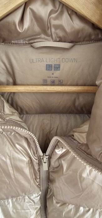 Uniqlo geaca femei, 90% puf și pene, mărimea M