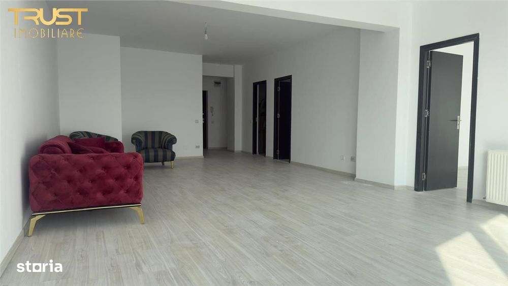 3 Camere l Central l 100 MP l Str.Traian l Parcare — fotografia 1