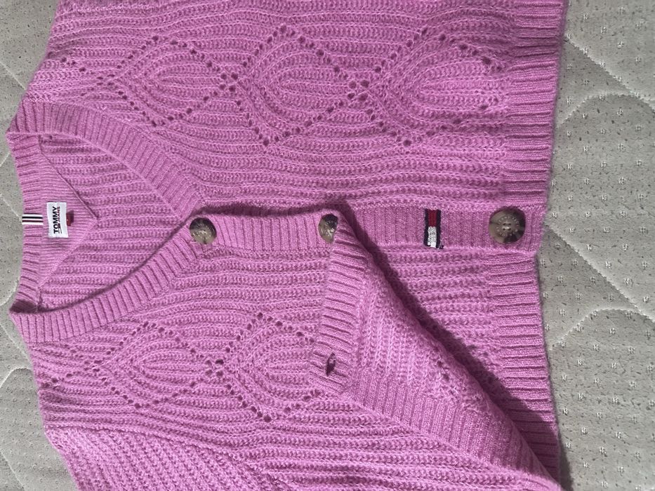 Tommy Hilfiger вълнена дамска жилетка  розово