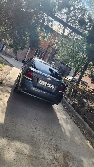 Срочна нексия 3 сотилади