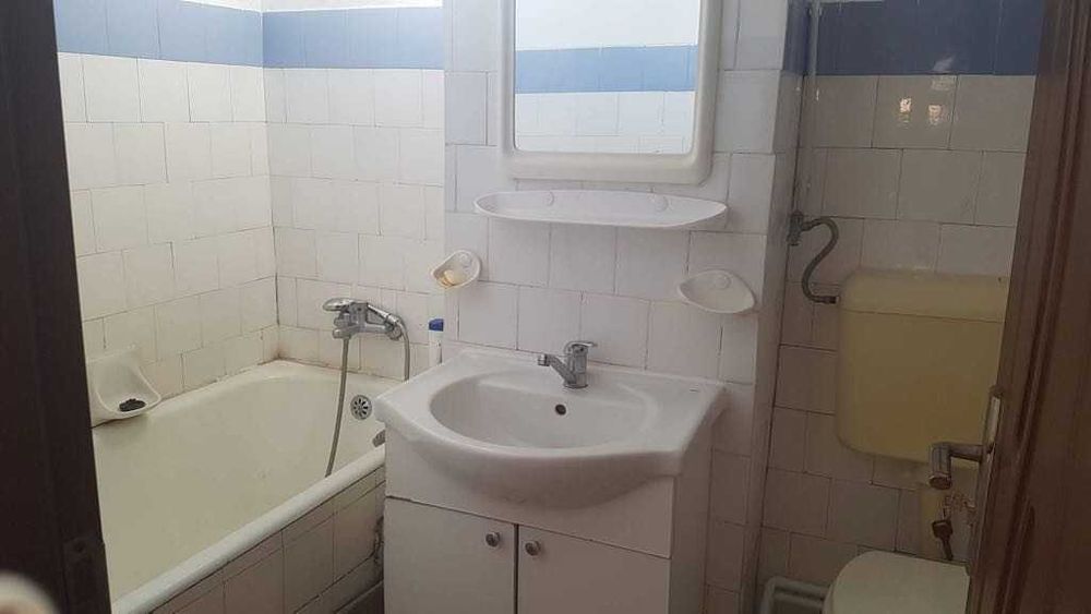Inchiriere apartament 2 camere decomandat cu centrala termica proprie