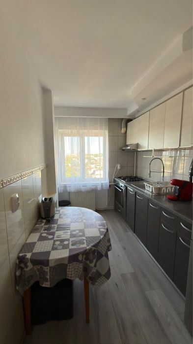 Inchiriez apartament central langa Universitate
